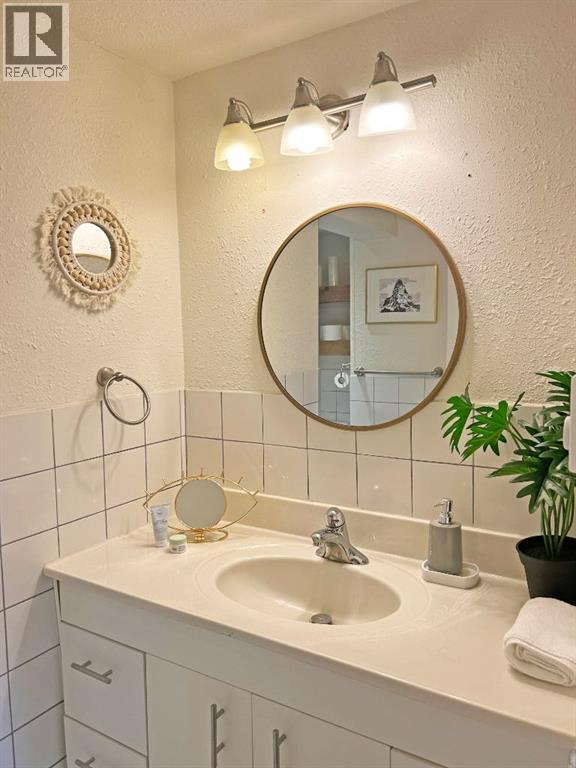 Single Family House Bungalow for Sale in  Fairview Drive SE Fairview Calgary 