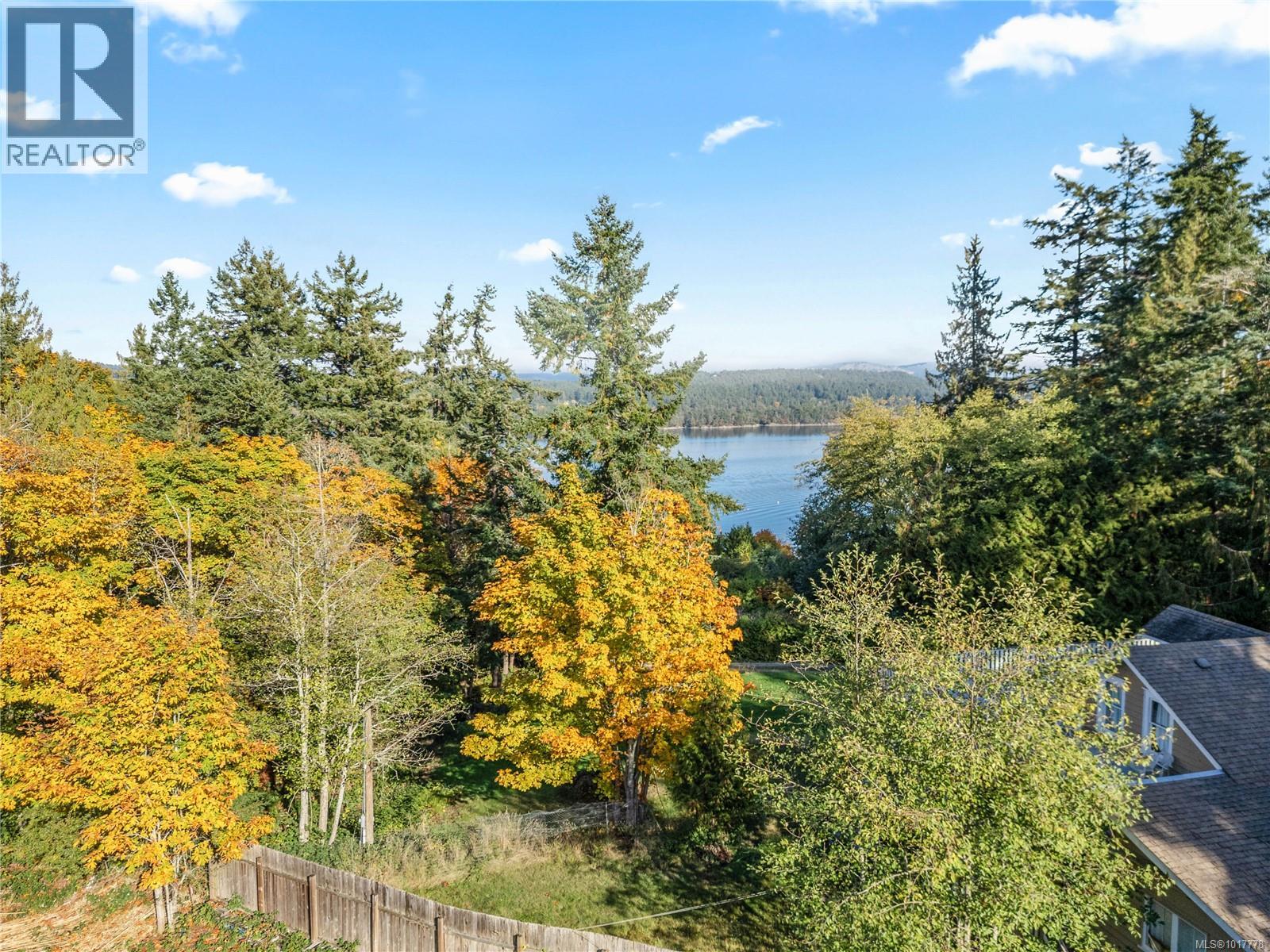 127 Bittancourt Rd, Salt Spring