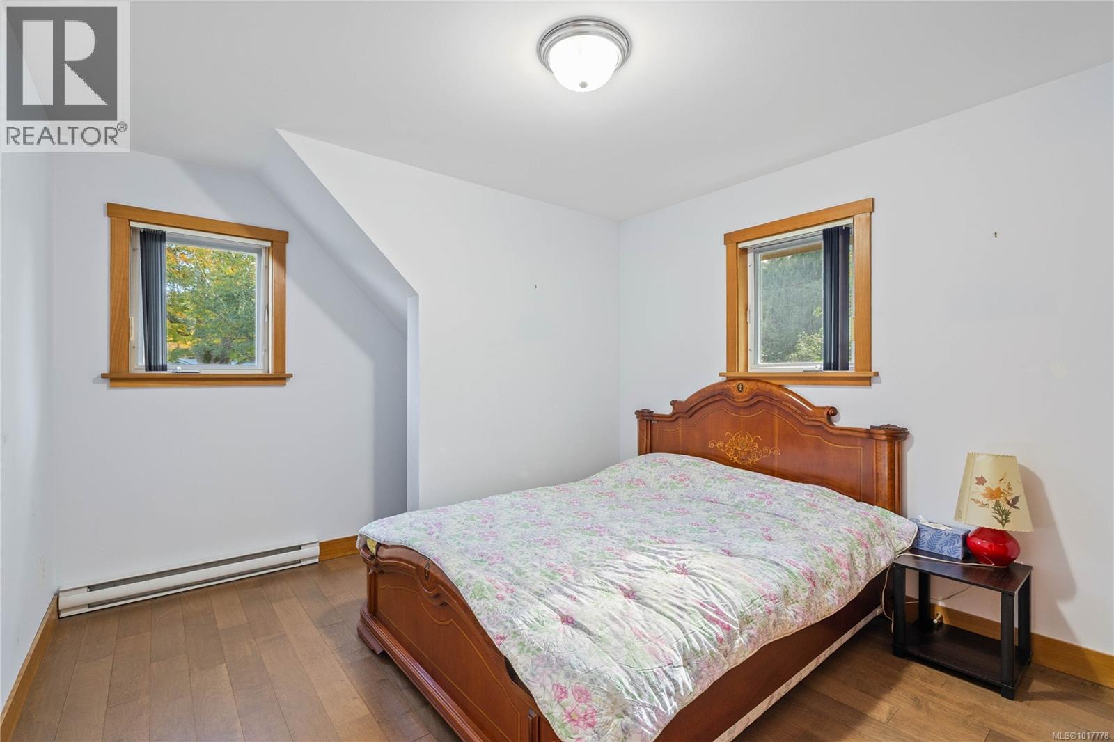 127 Bittancourt Rd, Salt Spring