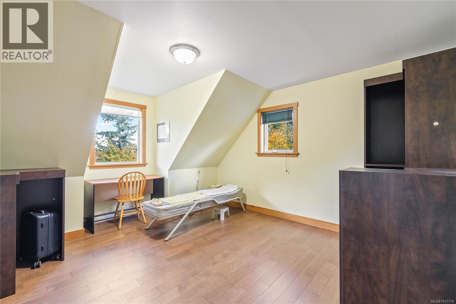 127 Bittancourt Rd, Salt Spring