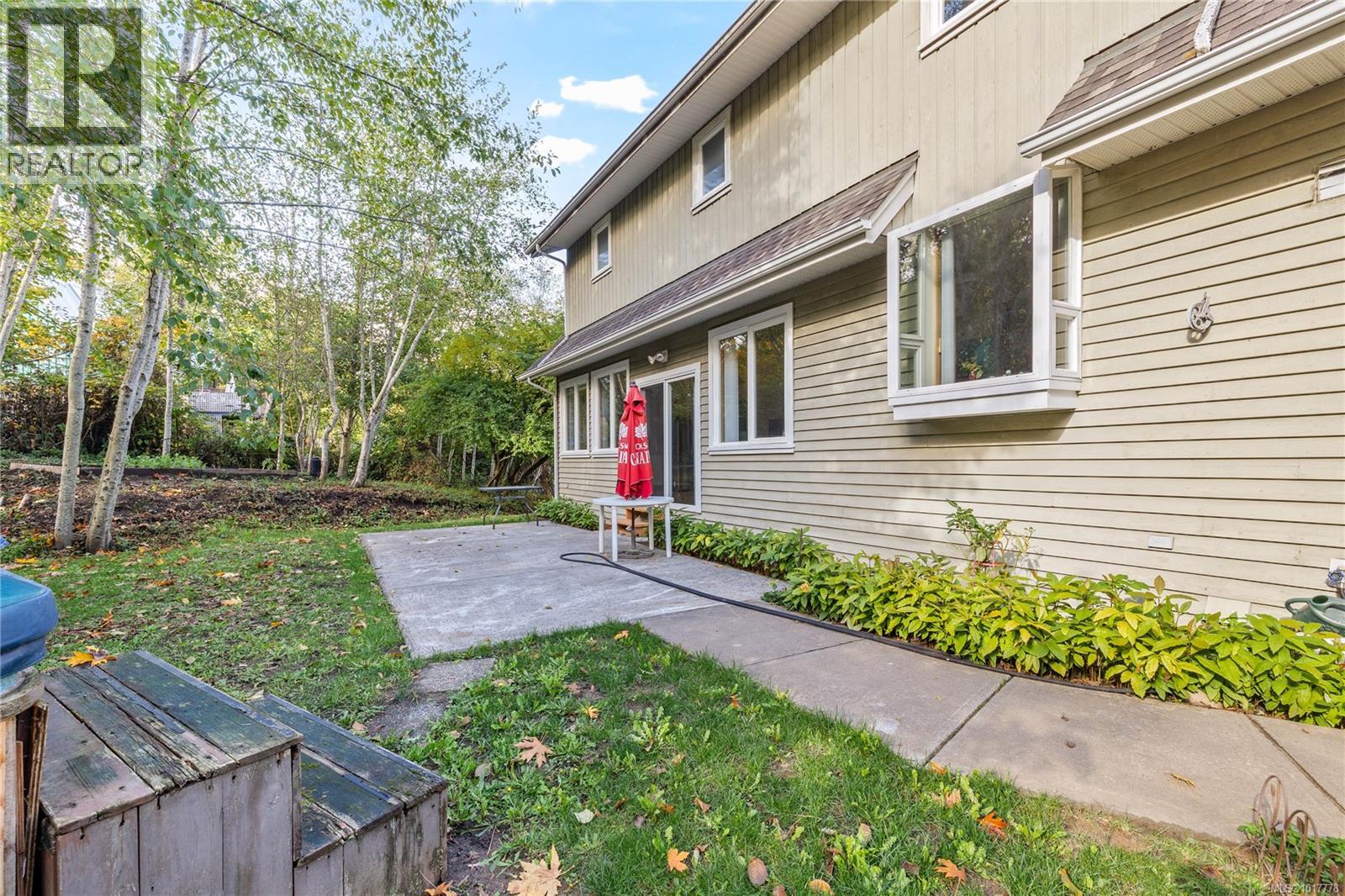 127 Bittancourt Rd, Salt Spring