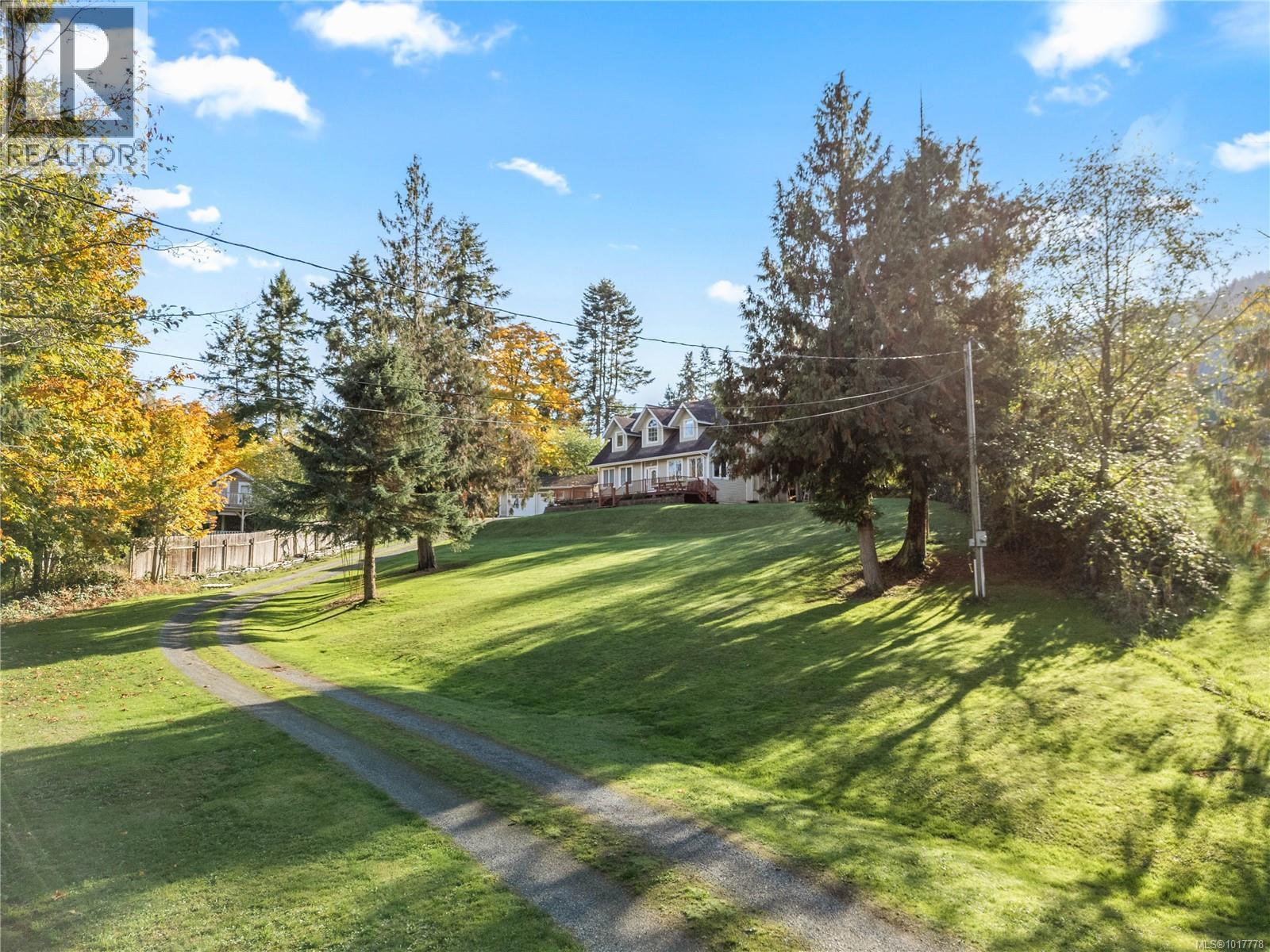127 Bittancourt Rd, Salt Spring