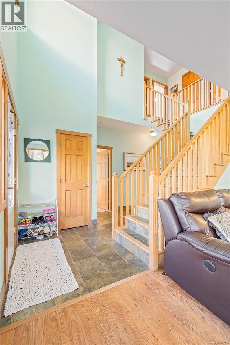 127 Bittancourt Rd, Salt Spring