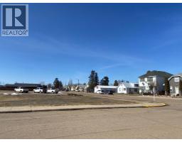 305-307 1 Street W, Hanna, AB T0J1P0 Photo 7