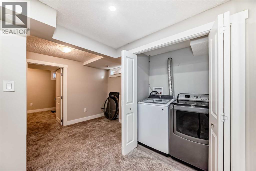 Single Family House for Sale in   Avenue NE Whitehorn Calgary 