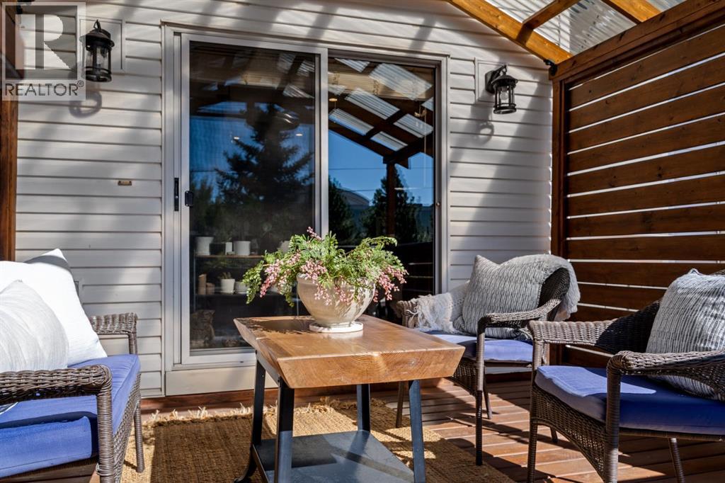 Single Family House for Sale in  River Rock Crescent SE Riverbend Calgary 