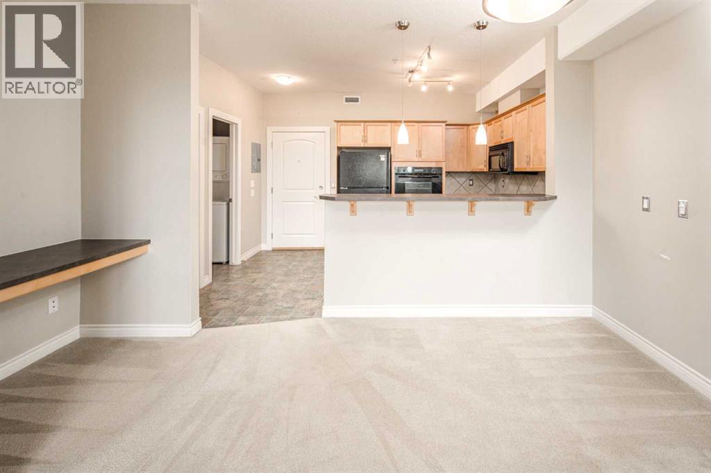 Single Family House for Sale in   Val Gardena View SW Springbank Hill Calgary 