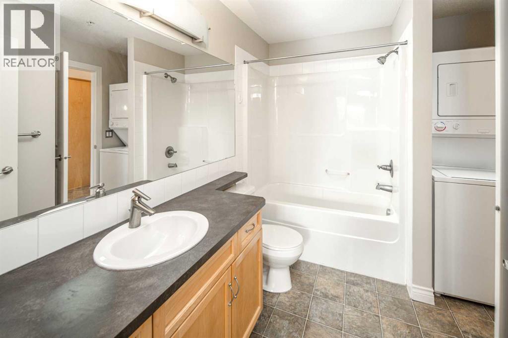 Single Family House for Sale in   Val Gardena View SW Springbank Hill Calgary 