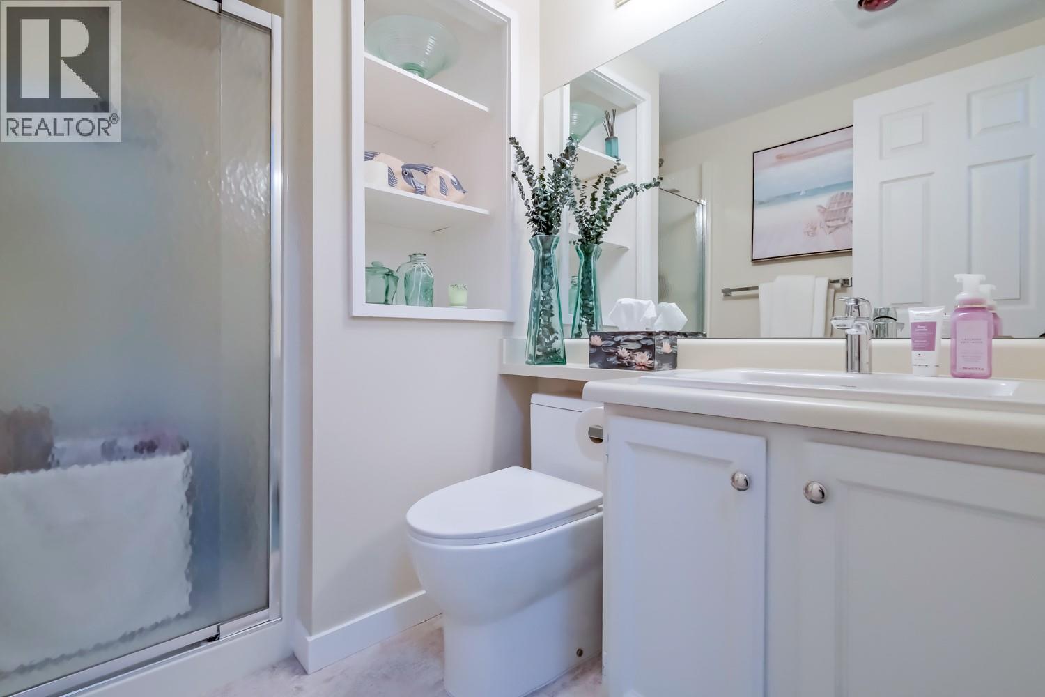 209 1170 Brookside Avenue, Kelowna
