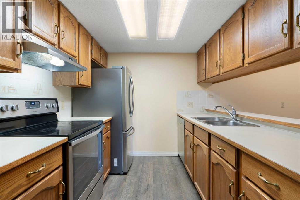 Single Family House for Sale in   University Drive NW University Heights Calgary 