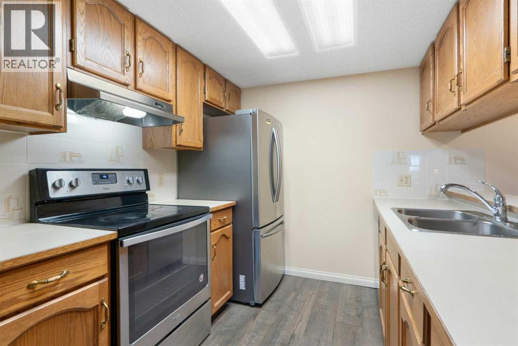 Single Family House for Sale in   University Drive NW University Heights Calgary 