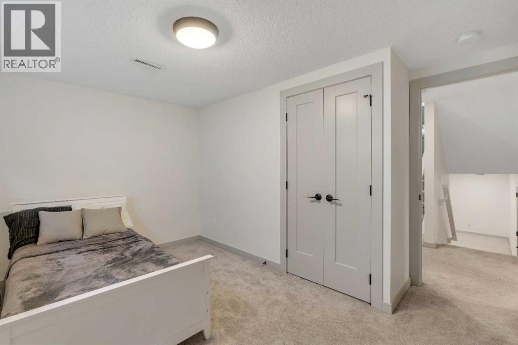 Single Family House 4 Level for Sale in  Austin Road SE Acadia Calgary 