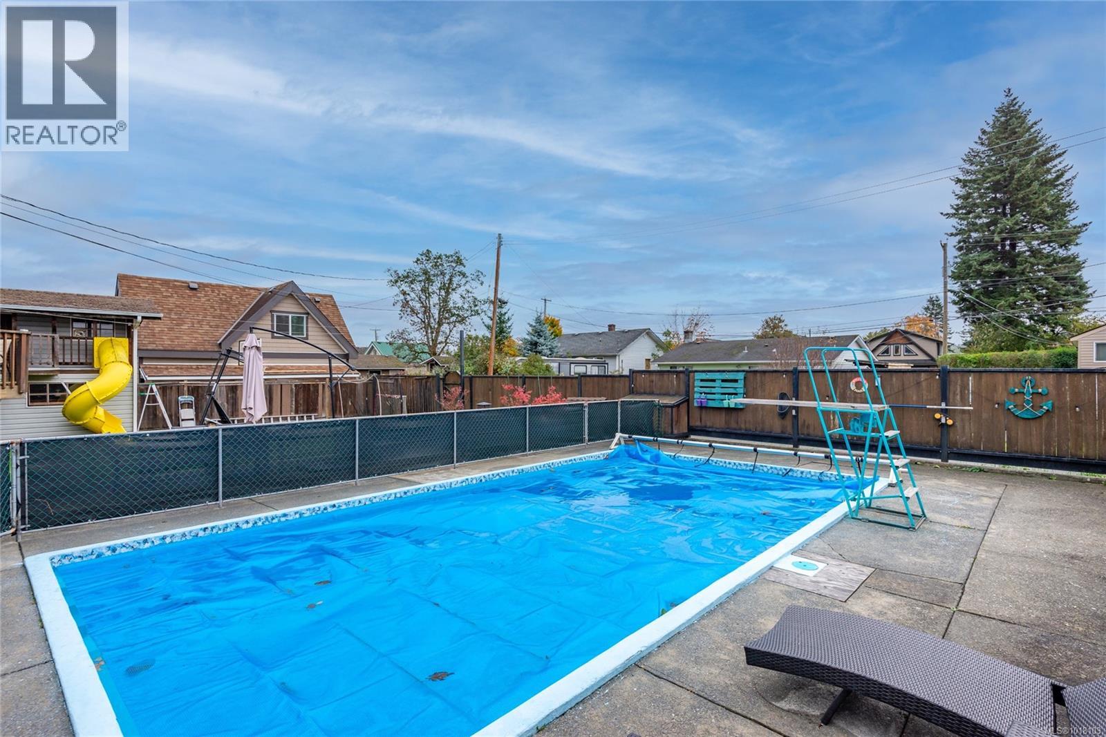 1631 20th Ave, Campbell River