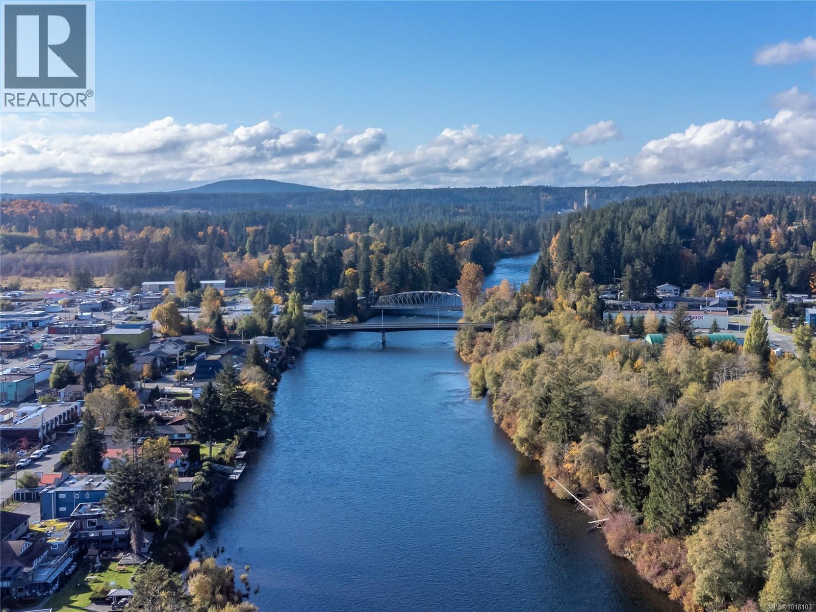 1631 20th Ave, Campbell River