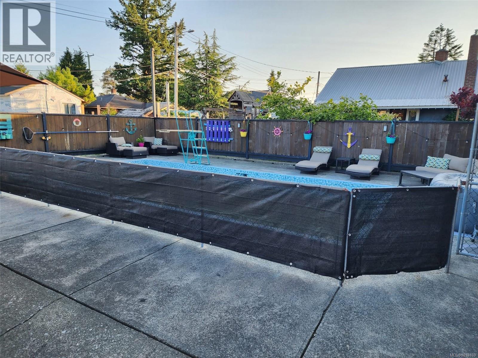 1631 20th Ave, Campbell River