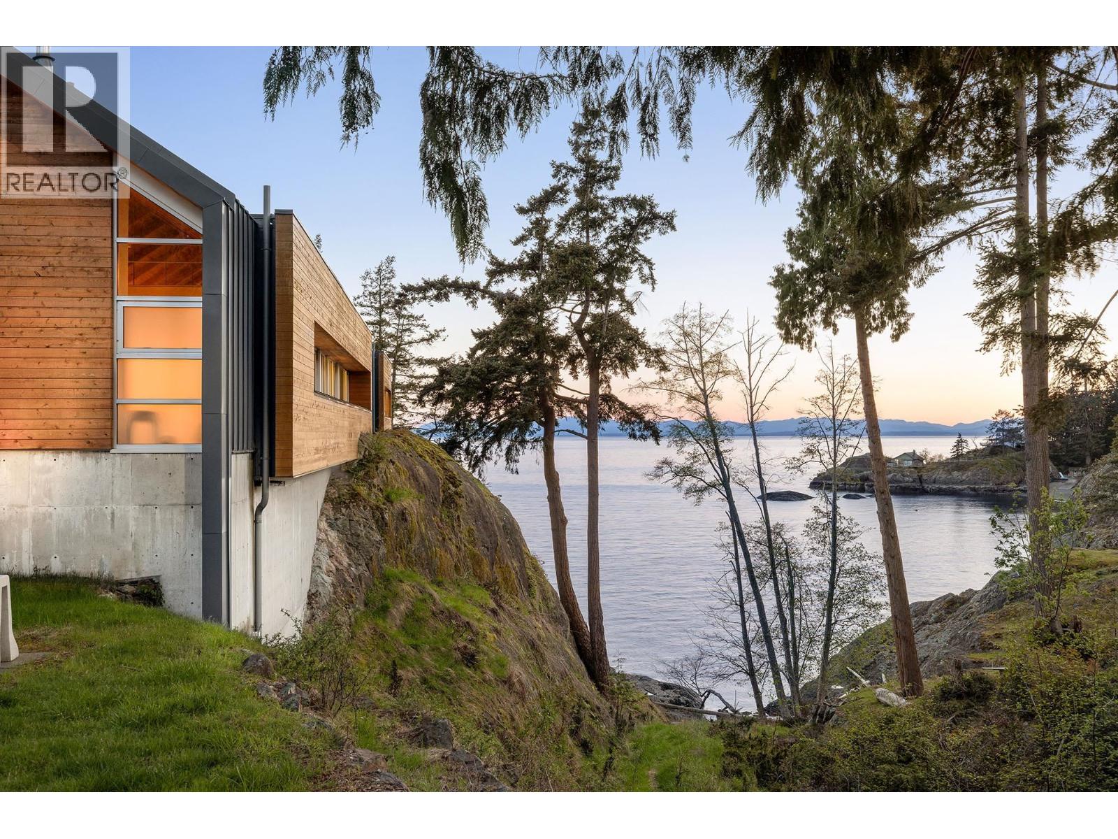 931 OCEAN PARK LANE, Bowen Island