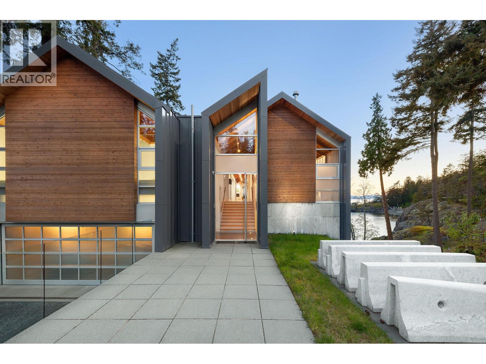 931 OCEAN PARK LANE, Bowen Island