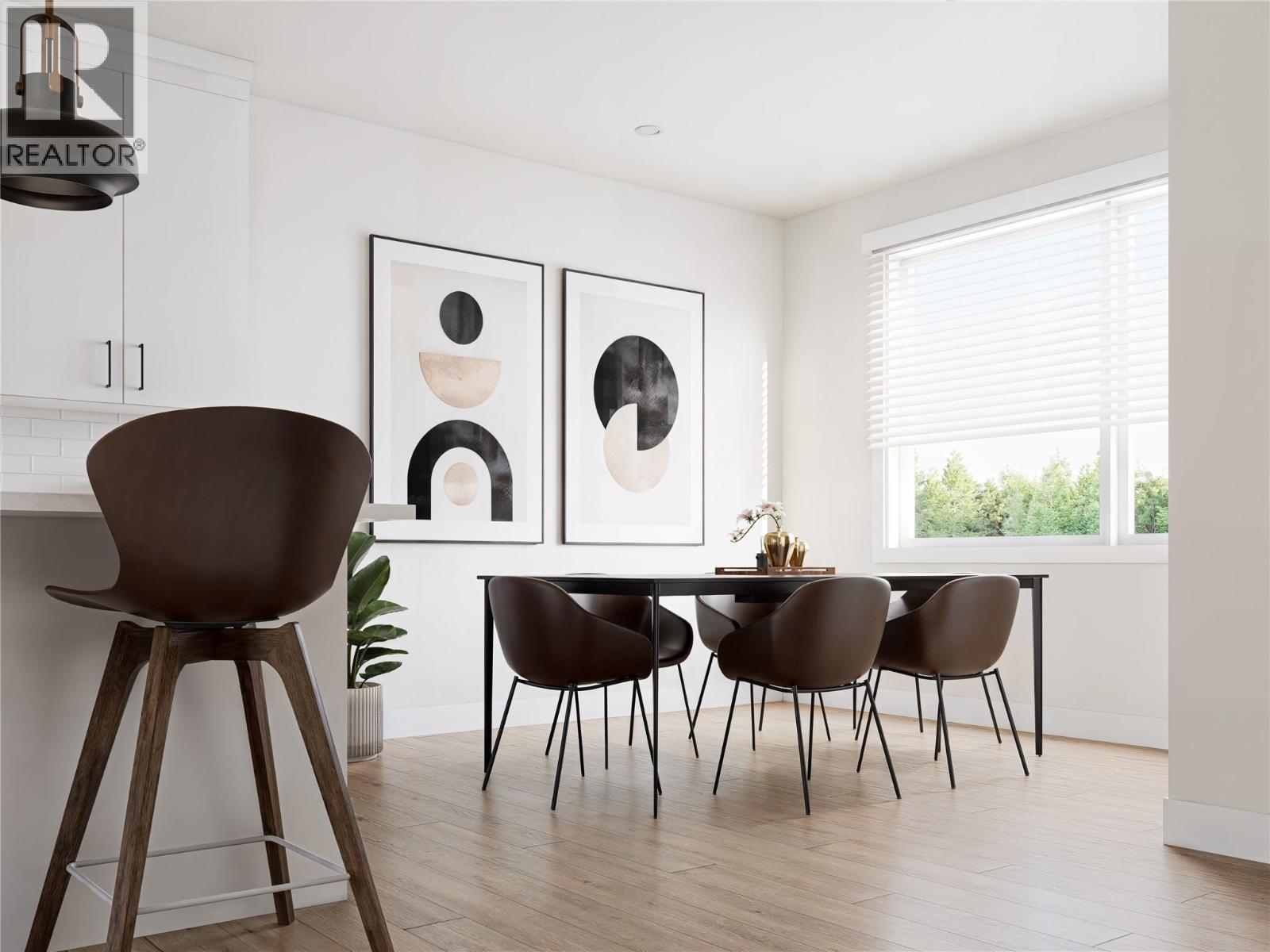 2 222 Temple Street, Sicamous