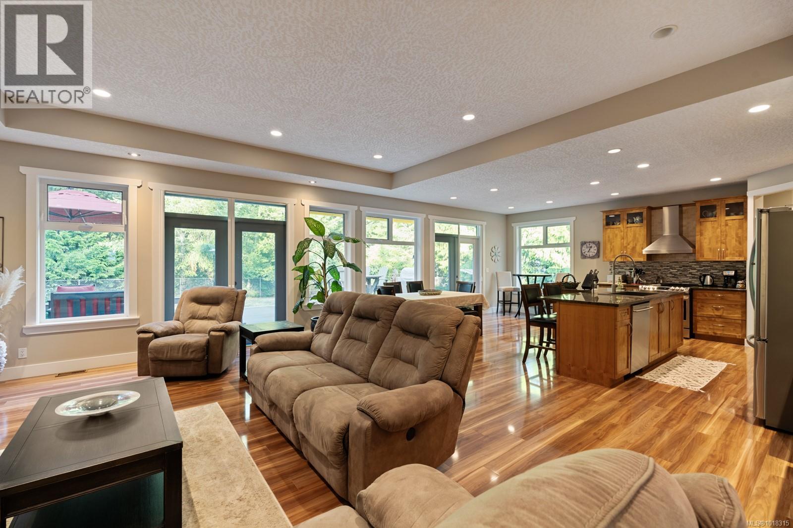  3035 Sarah Drive, Sooke