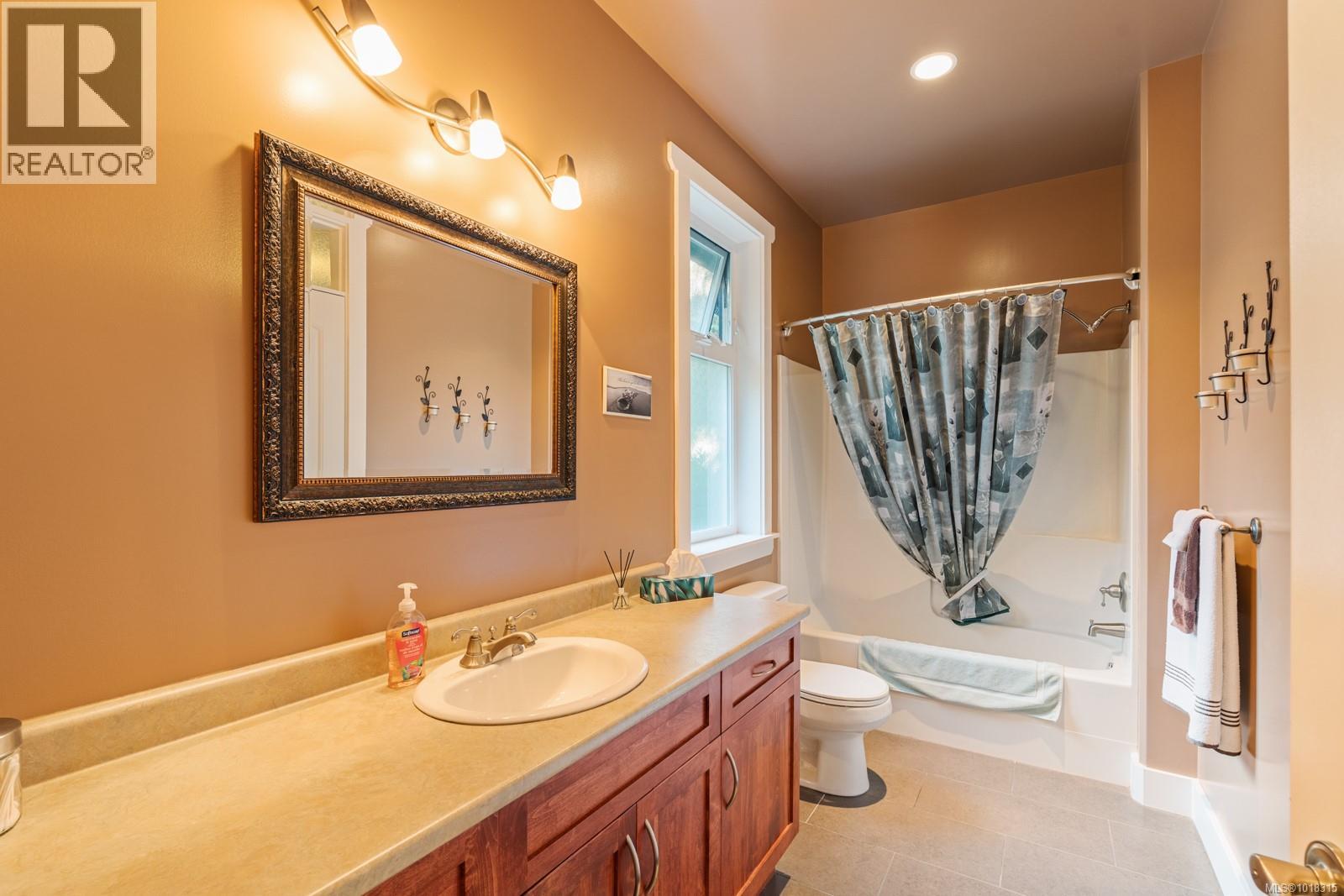  3035 Sarah Drive, Sooke