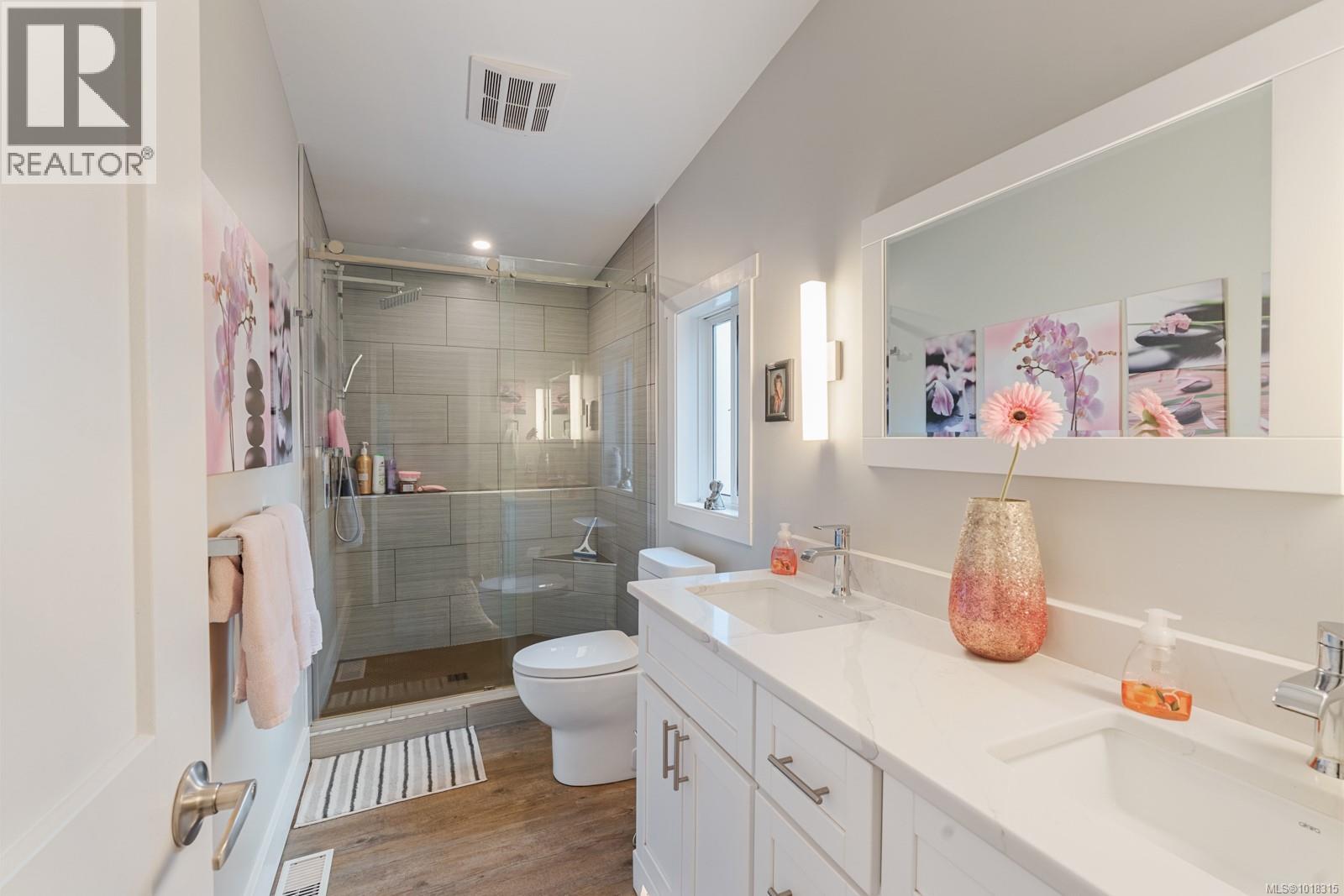  3035 Sarah Drive, Sooke