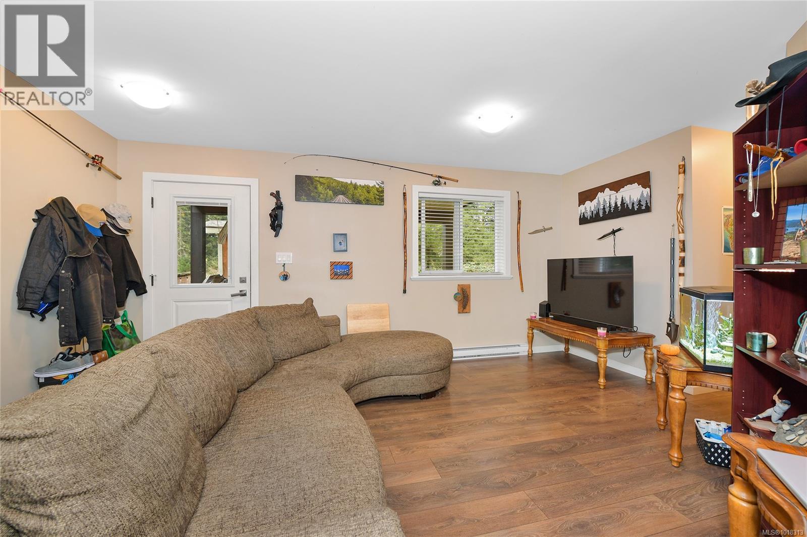 1041 TORRANCE Ave, Langford