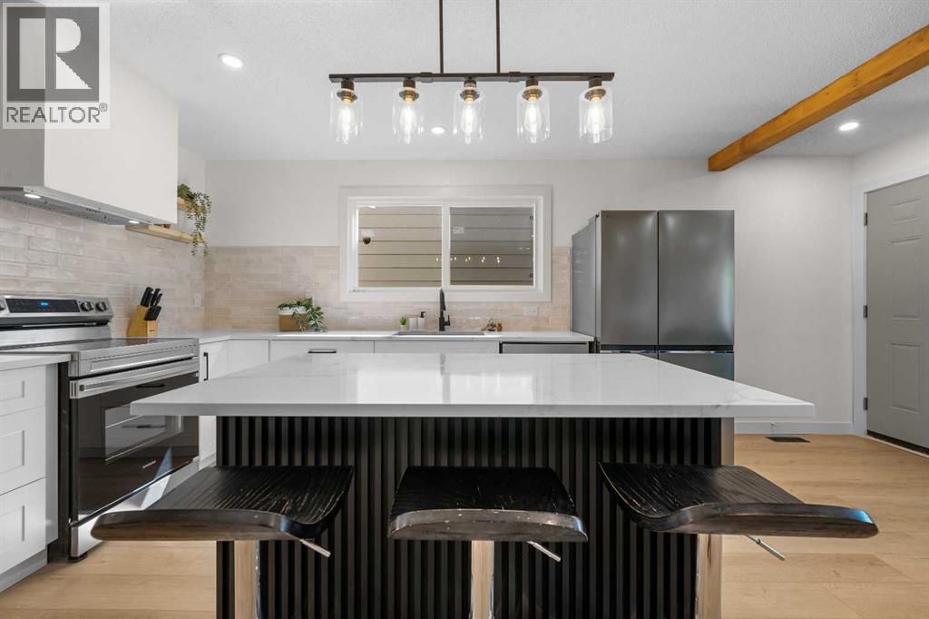 Single Family House Bungalow for Sale in  Berkley Drive NW Beddington Heights Calgary 