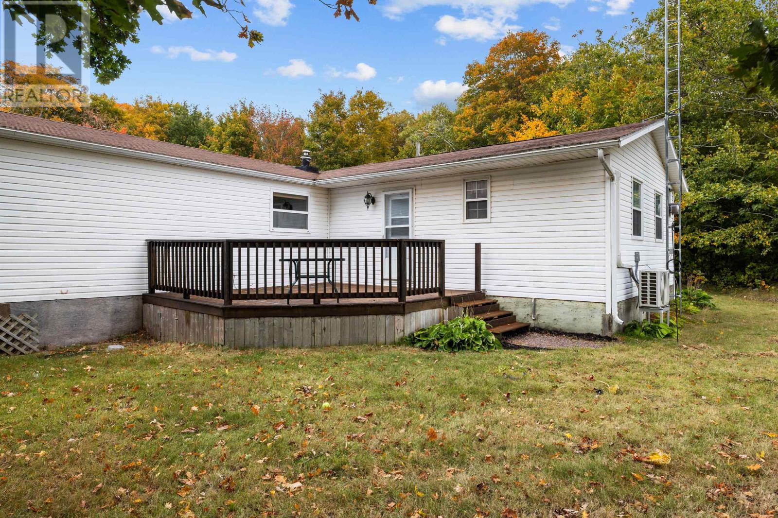 1633 Route 112 Searletown road — photo 9