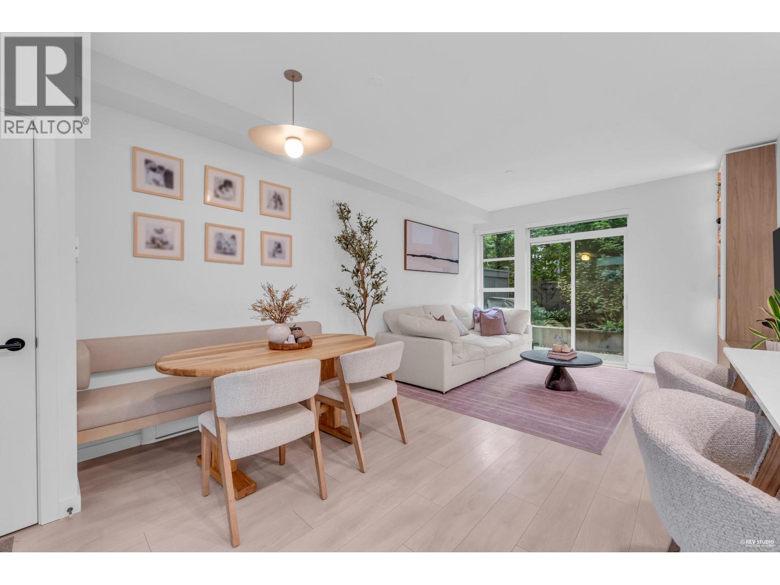 128 2045 HERITAGE PARK LANE, North Vancouver