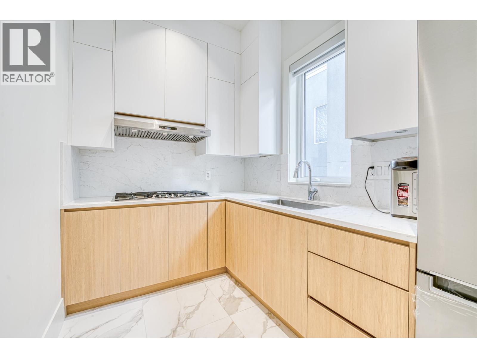 4018 NITHSDALE STREET, Burnaby