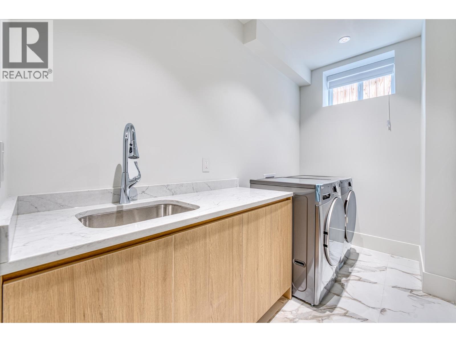 4018 NITHSDALE STREET, Burnaby