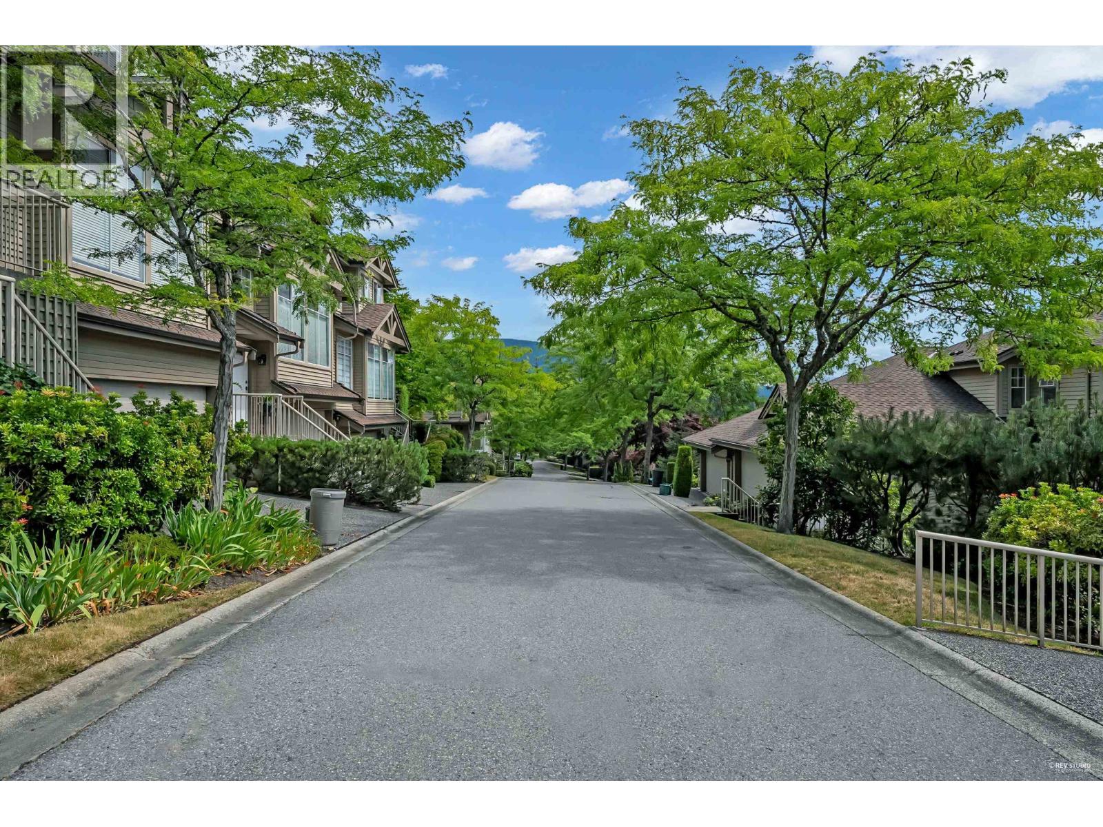 87 2979 PANORAMA DRIVE, Coquitlam