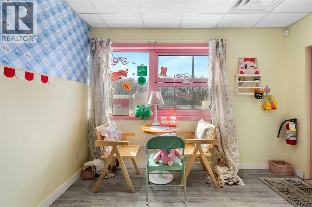 Business for Sale in   Avenue NW Mount Pleasant Calgary 