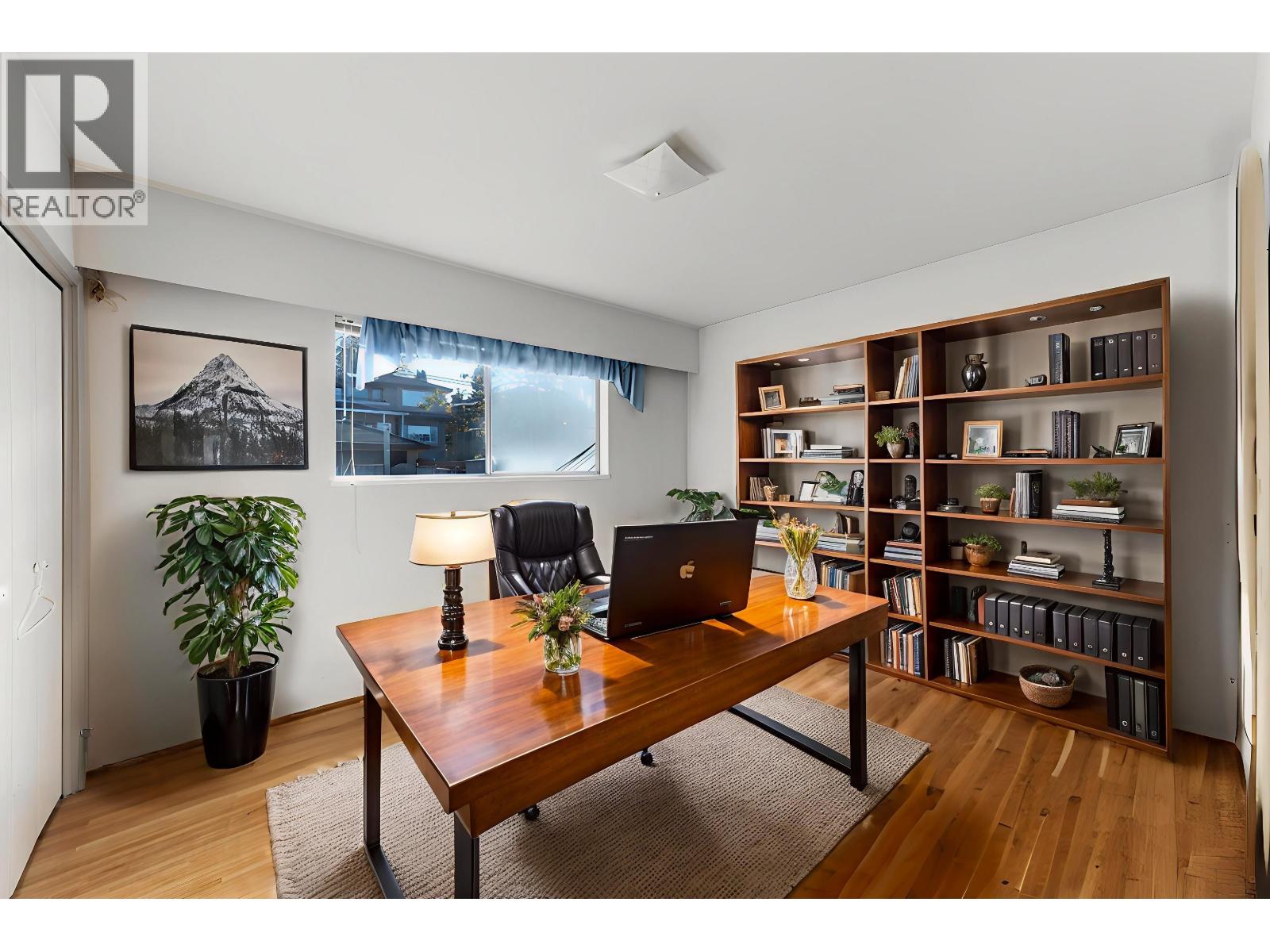 6096 SERVICE STREET, Burnaby