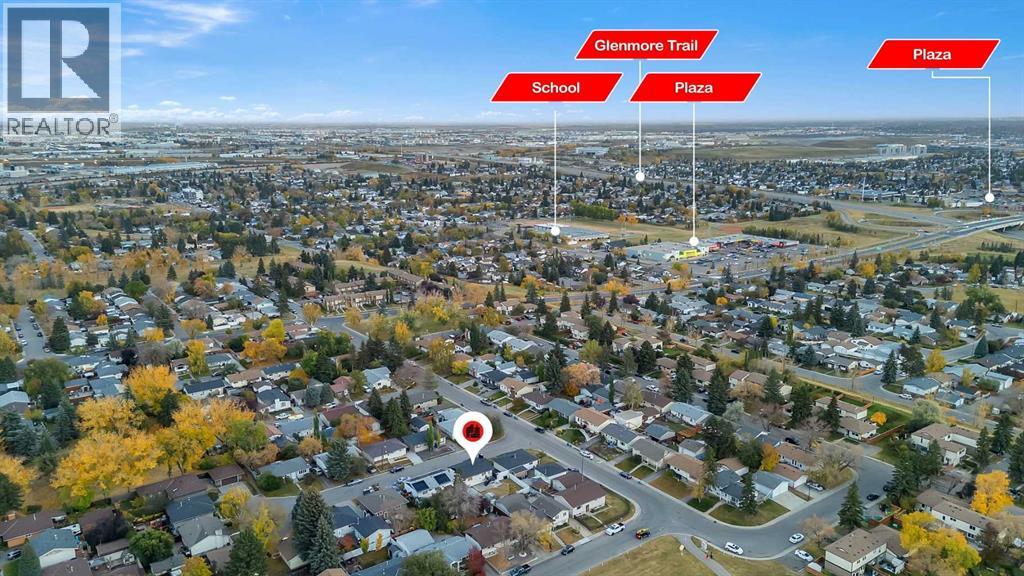 Single Family House Bi-level for Sale in  Lysander Place SE Ogden Calgary 
