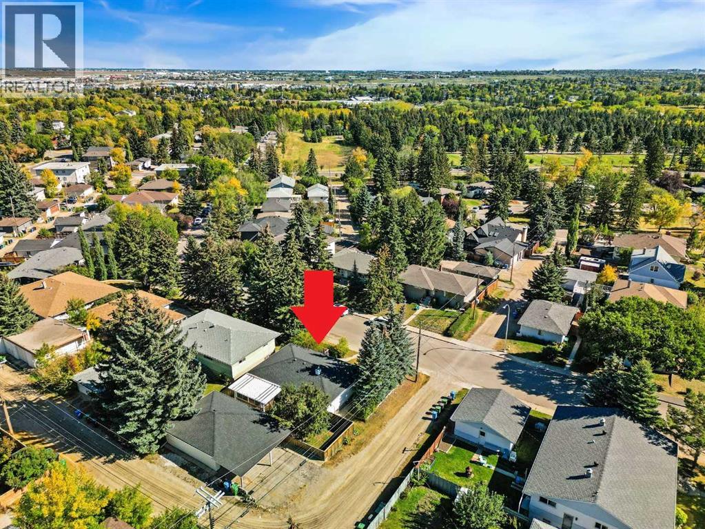 Single Family House Bungalow for Sale in   Avenue NW Cambrian Heights Calgary 