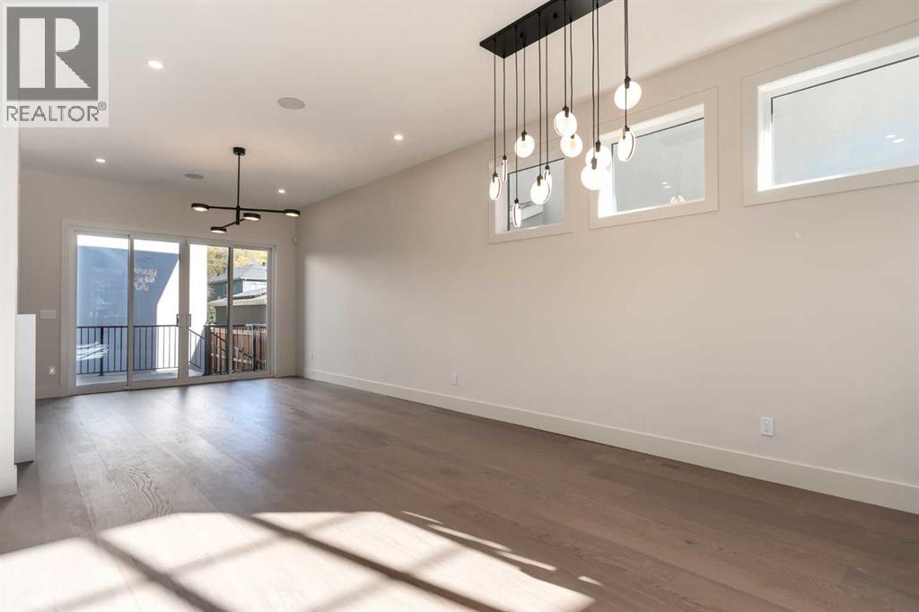 Single Family House for Sale in   Avenue NW Mount Pleasant Calgary 