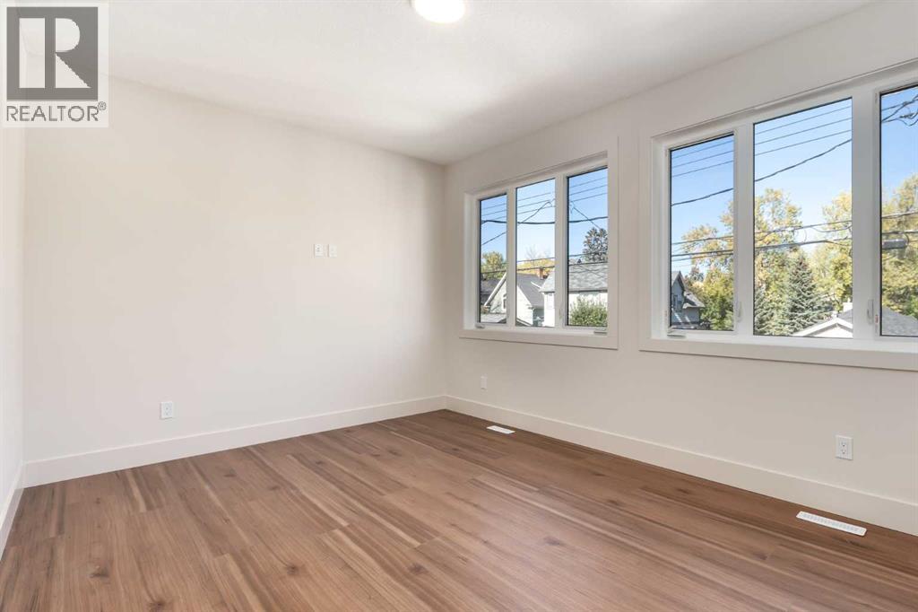 Single Family House for Sale in   Avenue NW Mount Pleasant Calgary 