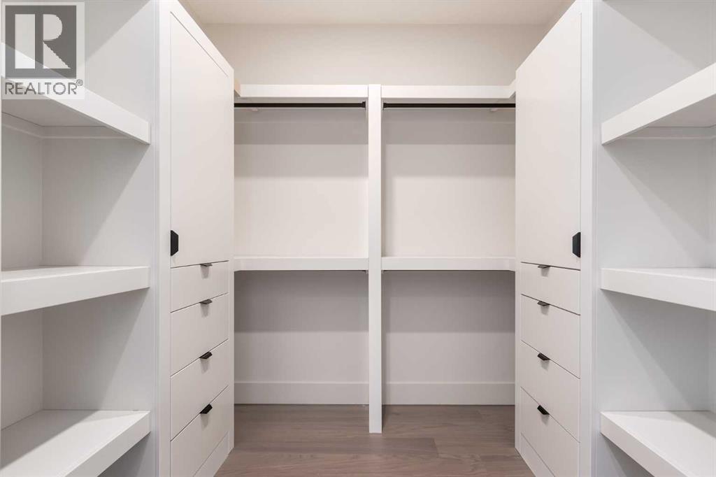 Single Family House for Sale in   Avenue NW Mount Pleasant Calgary 