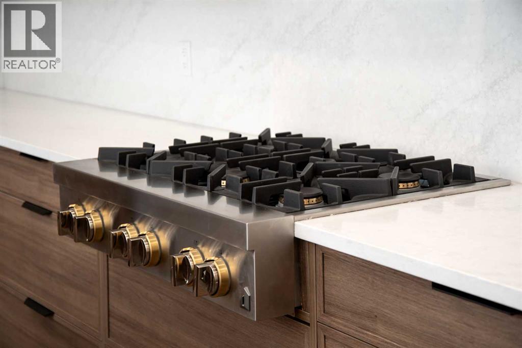 Single Family House for Sale in   Avenue NW Mount Pleasant Calgary 