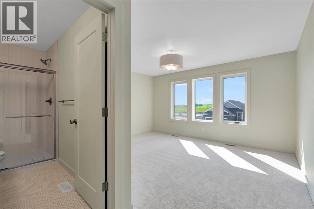 92 Fireside Common, Cochrane