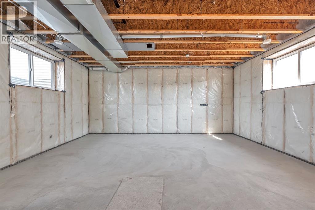 92 Fireside Common, Cochrane