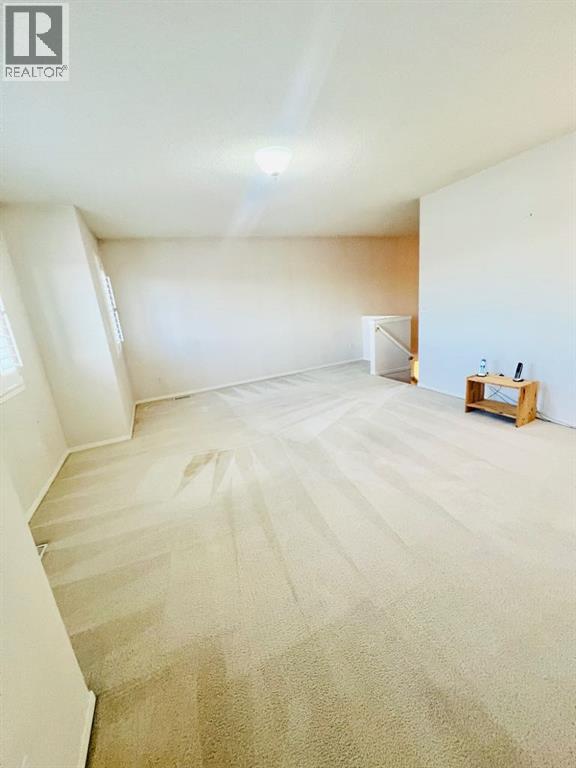 Single Family House for Sale in  Applestone Park SE Applewood Park Calgary 