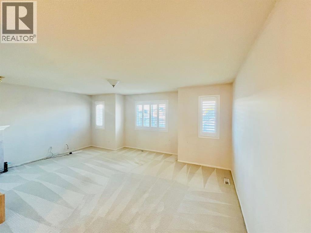 Single Family House for Sale in  Applestone Park SE Applewood Park Calgary 