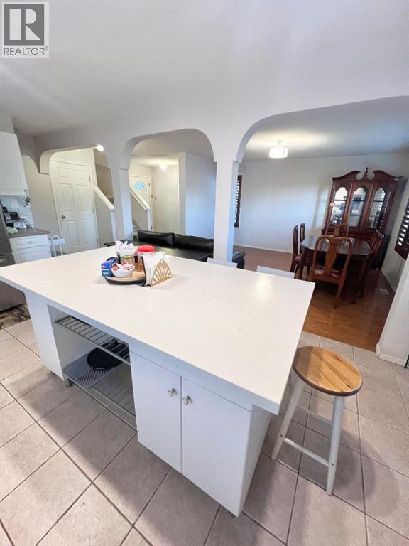 Single Family House for Sale in  Applestone Park SE Applewood Park Calgary 