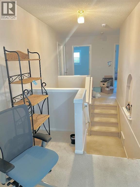 Single Family House for Sale in  Applestone Park SE Applewood Park Calgary 