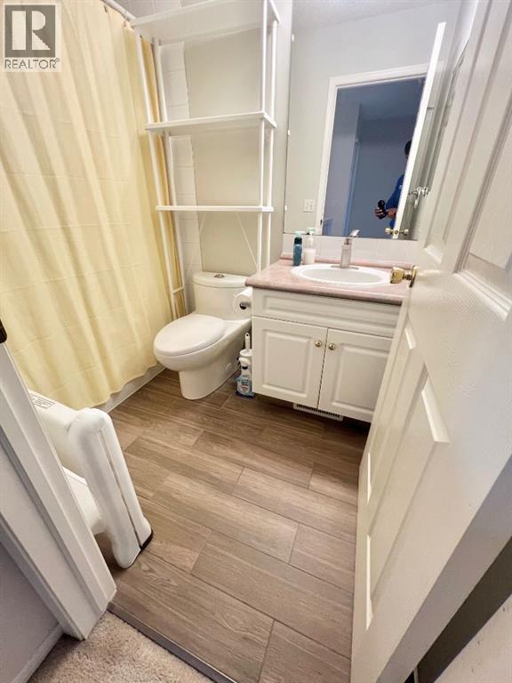 Single Family House for Sale in  Applestone Park SE Applewood Park Calgary 