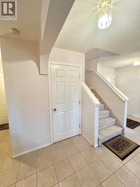 Single Family House for Sale in  Applestone Park SE Applewood Park Calgary 