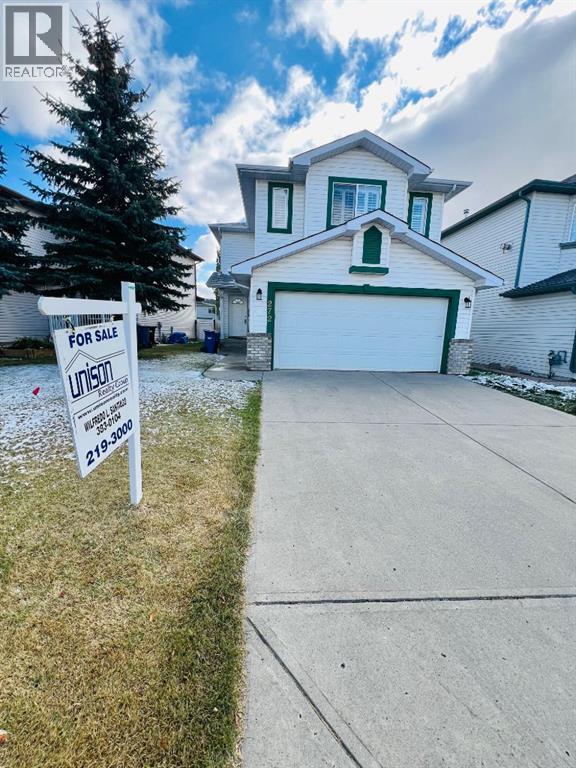 Single Family House for Sale in  Applestone Park SE Applewood Park Calgary 