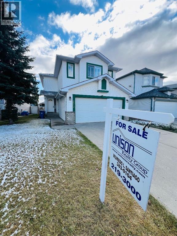 Single Family House for Sale in  Applestone Park SE Applewood Park Calgary 